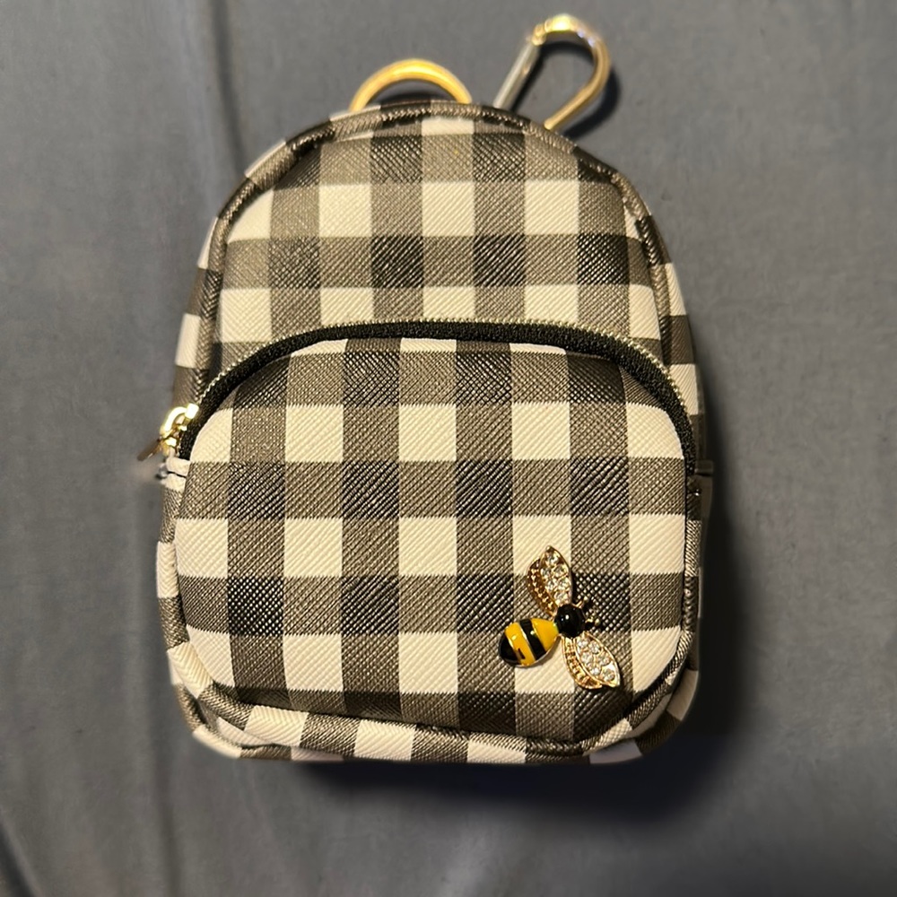 Bumblebee change purse